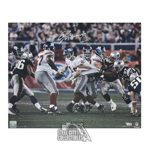 Eli Manning Autographed New York 16x20 Football Photo - Fanatics (White Ink)