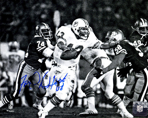 Fred Dean Signed San Francisco 49ers B&W Chasing Marino 8x10 Photo w/HOF 08- SS