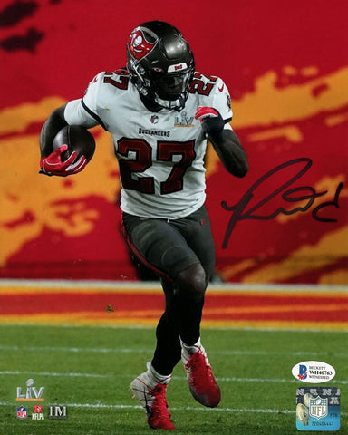 RONALD JONES SIGNED TAMPA BAY BUCCANEERS BUCS SUPER BOWL LV 8x10 PHOTO BECKETT