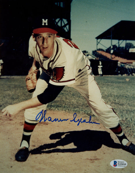 Warren Spahn Autographed Milwaukee Braves 8x10 Photo Beckett 48183