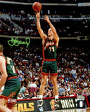 DETLEF SCHREMPF AUTOGRAPHED 8X10 PHOTO SEATTLE SUPERSONICS MCS HOLO 202449